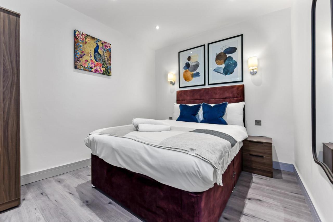 Amazing 2 Bedroom Apartment In Greater London Exterior photo