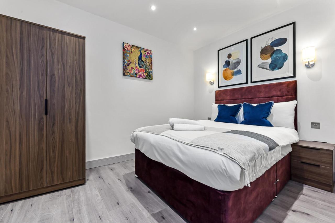 Amazing 2 Bedroom Apartment In Greater London Exterior photo